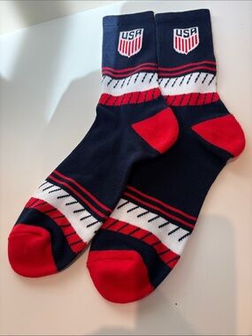 USA Shield Crew Socks - Navy, Red & White NEW